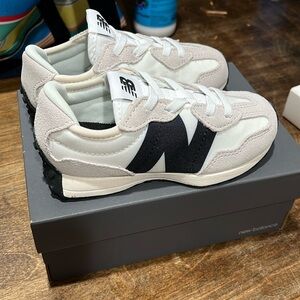 Kids new balance no tie shoes